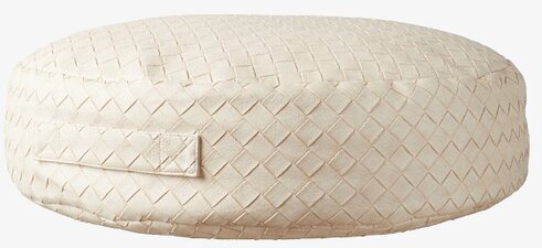 Sittpuff Holly Cream från Affari i vävt krämfärgat material