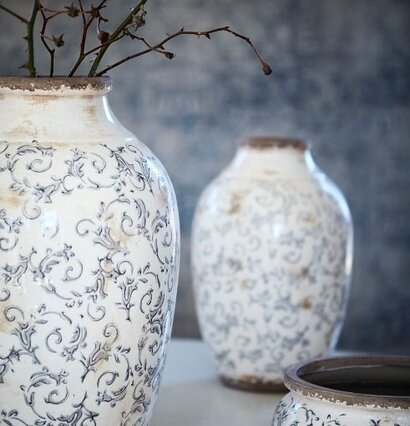 Kruka Victoria Grå från Affari i olika storlekar och former