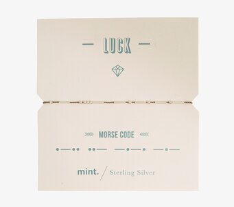 Armband LUCK - Morse Code från Timi of Sweden på vit kartong