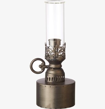 Stormlykta Olivia Värmeljus från Affari med antikfinish