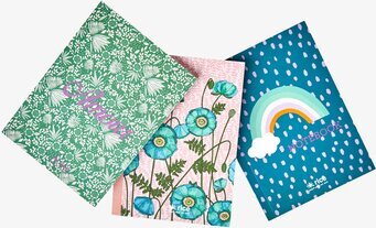 Tre färgglada Liten Skrivbok från Rice i olika mönster