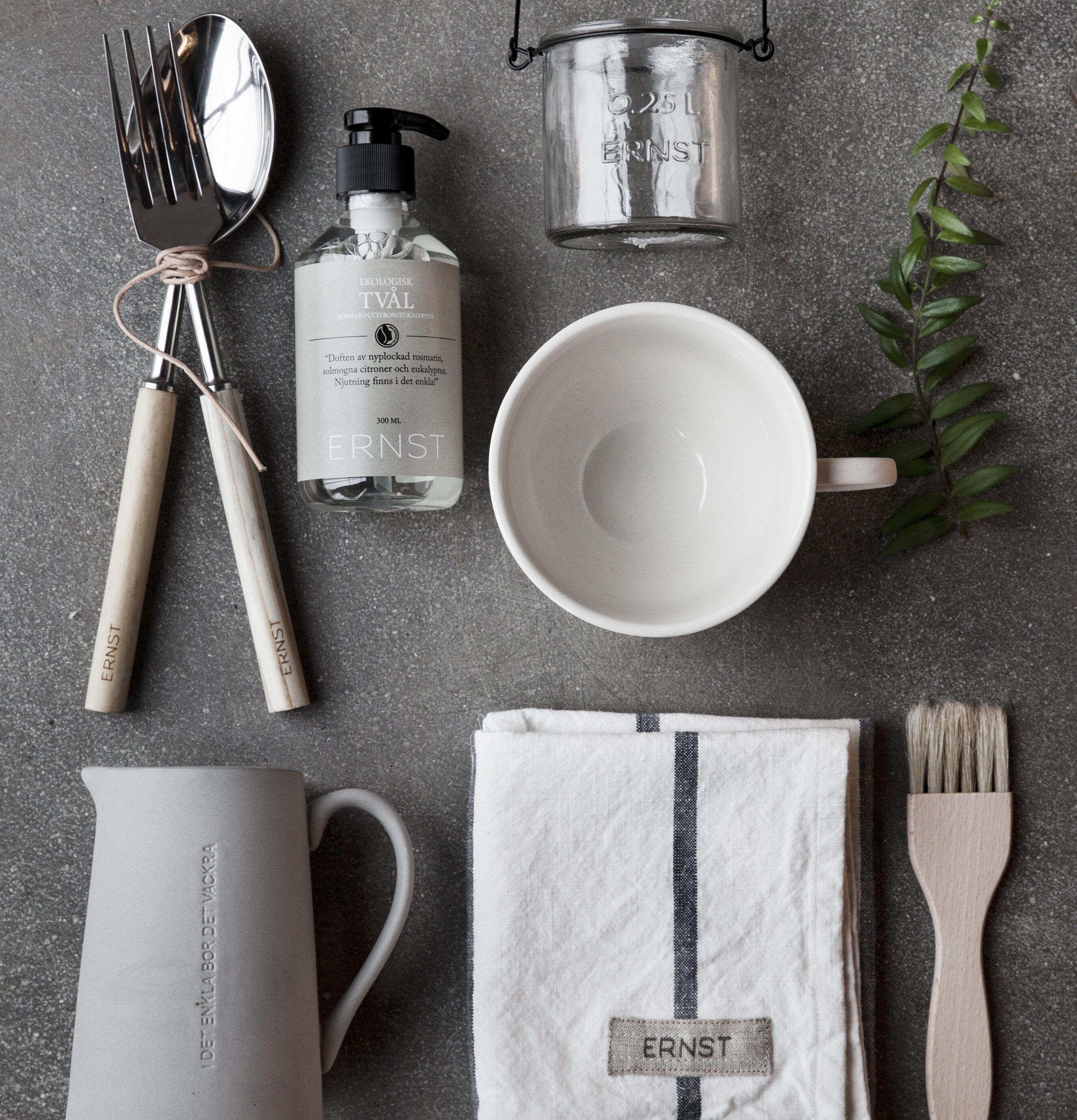 Kökshandduk Grön/Vit från Ernst med stilfulla köksartiklar