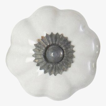 Knopp Blomma Vit från House Doctor med blommig design