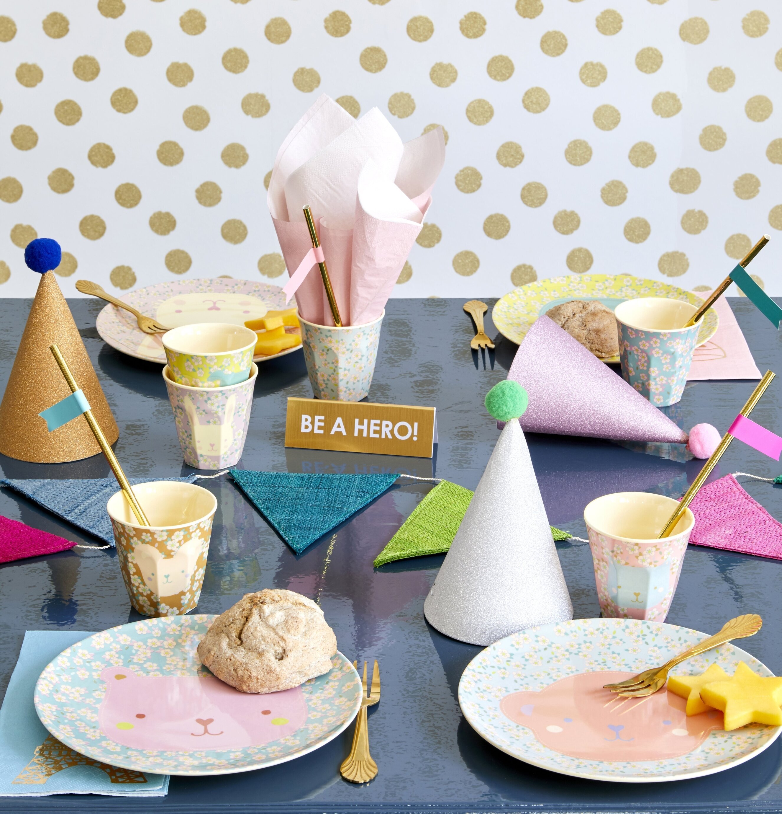 Barntallrik Apa Ljusblå från Rice på festligt barnkalas