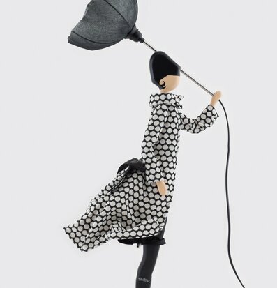 Bordslampa Ermioni från Skitso med konstnärlig design