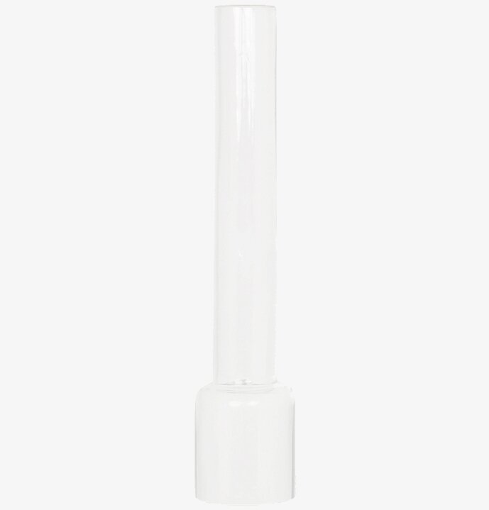 Glasrör Till Fotogenlampa från Strömshaga mot vit bakgrund