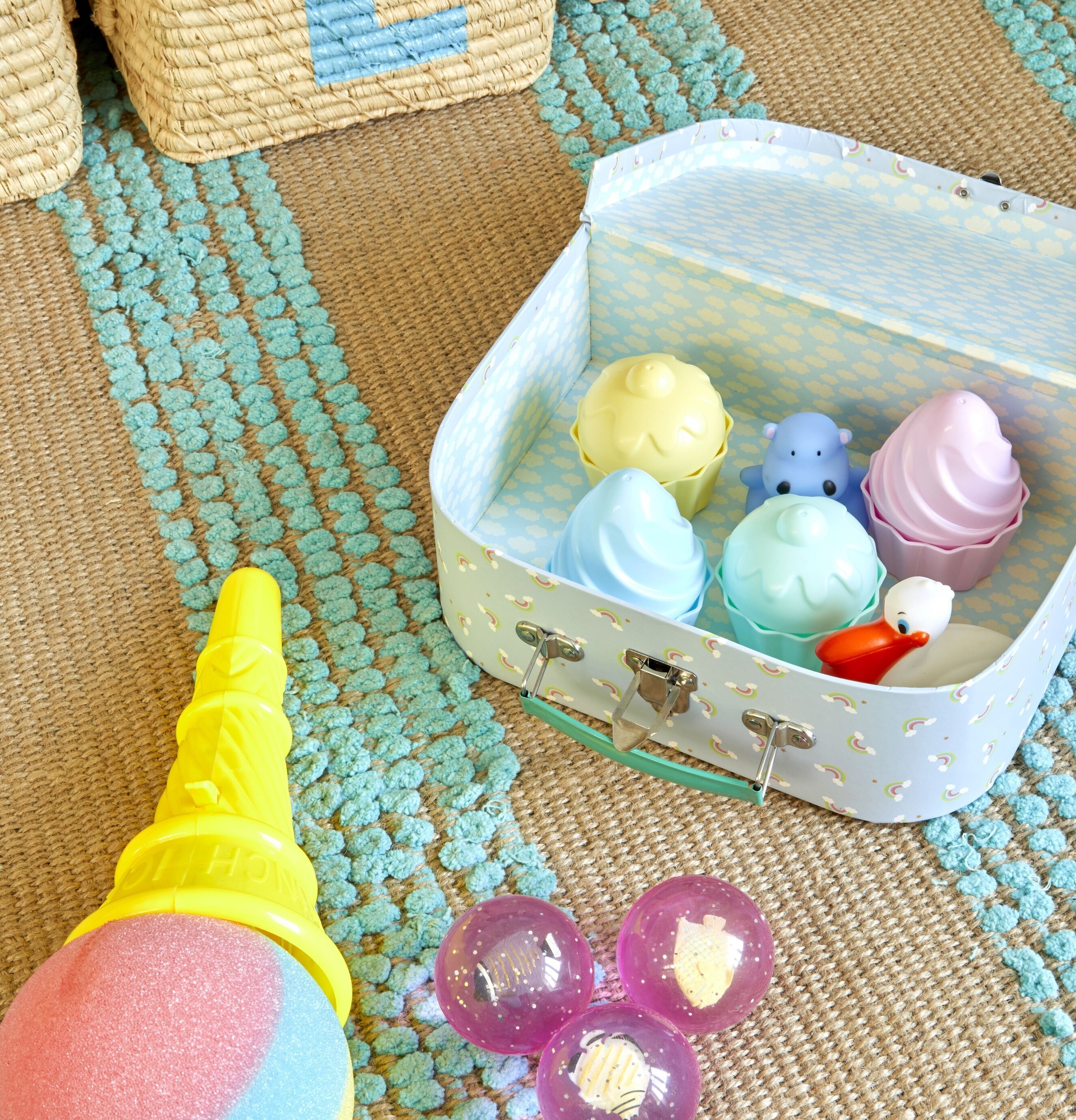 Studsboll - Sea Animals från Rice på matta med leksaker