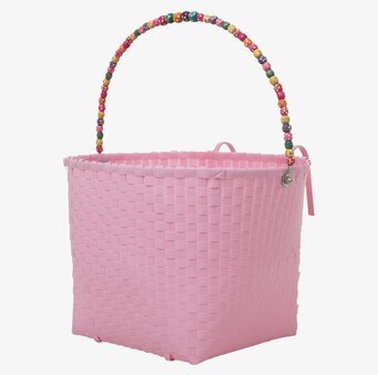 Cykelkorg Rosa Med Pärlhandtag från Rice på vit bakgrund