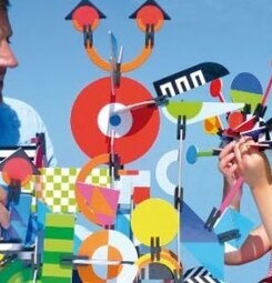 Paolo från Remember: färgglad leksak för kreativt byggande