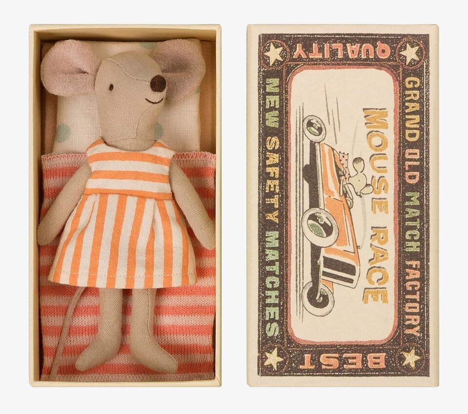 Big Sister Mouse In Box från Maileg i tändsticksask