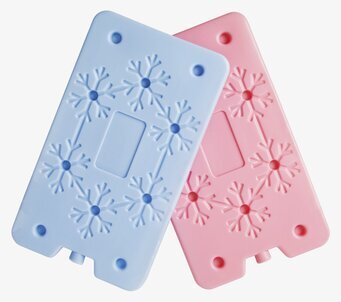 Kylklamp Snowflake från Rice i blått och rosa med snöstjärnor