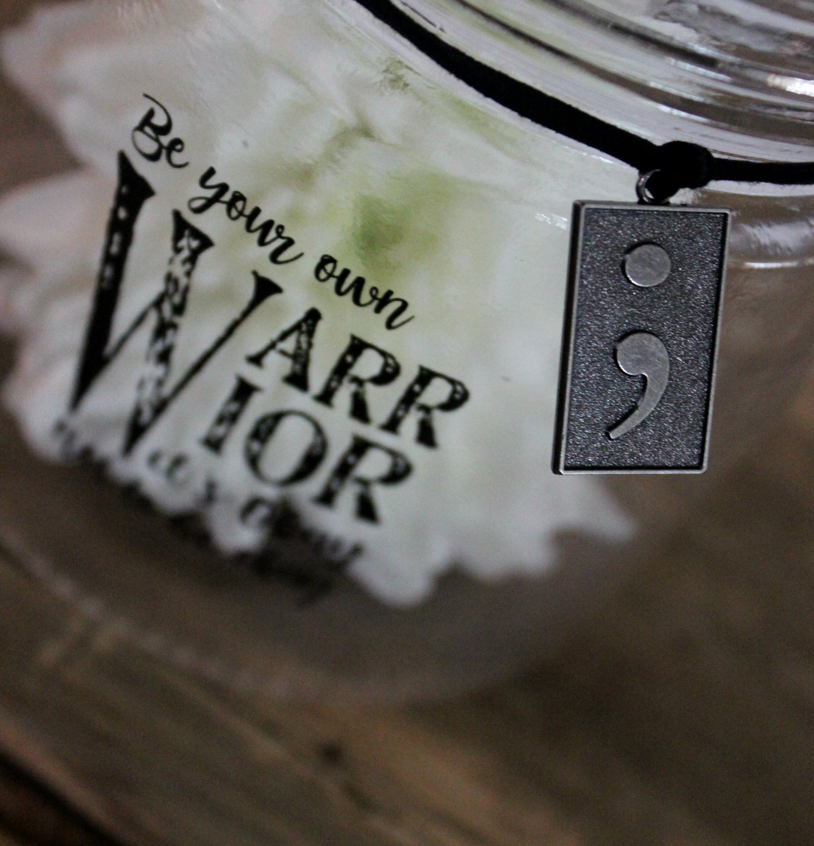 Lykta Warrior från Majas Cottage med inspirerande text