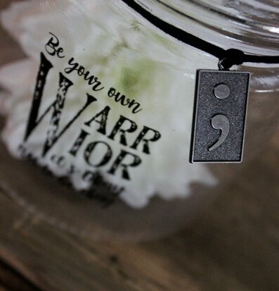 Lykta Warrior från Majas Cottage med inspirerande text