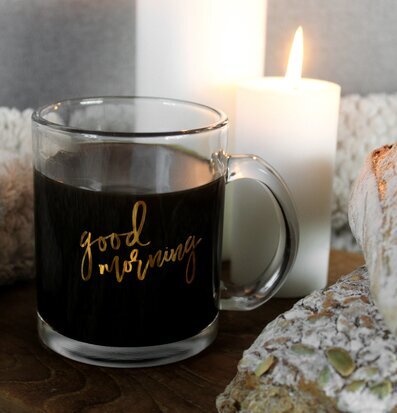 Glasmugg Goodmorning från Majas Cottage med guldtext