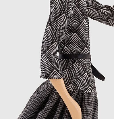 Bordslampa Efterpi från Skitso med geometriskt mönster