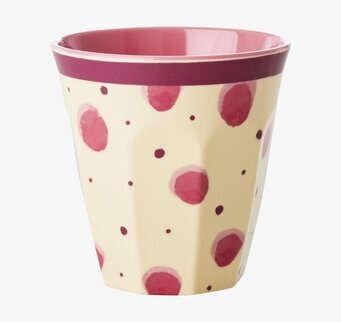 Bild av mugg med rosa akvarellstänk och unik design
