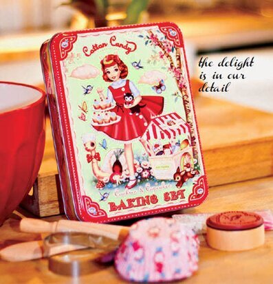 Bakset för barn från Wu & Wu i retrostil med bakverktyg