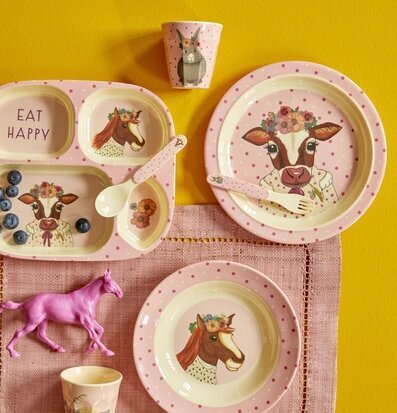 Barntallrik 4-Fack Farm Animals Print Pink från Rice