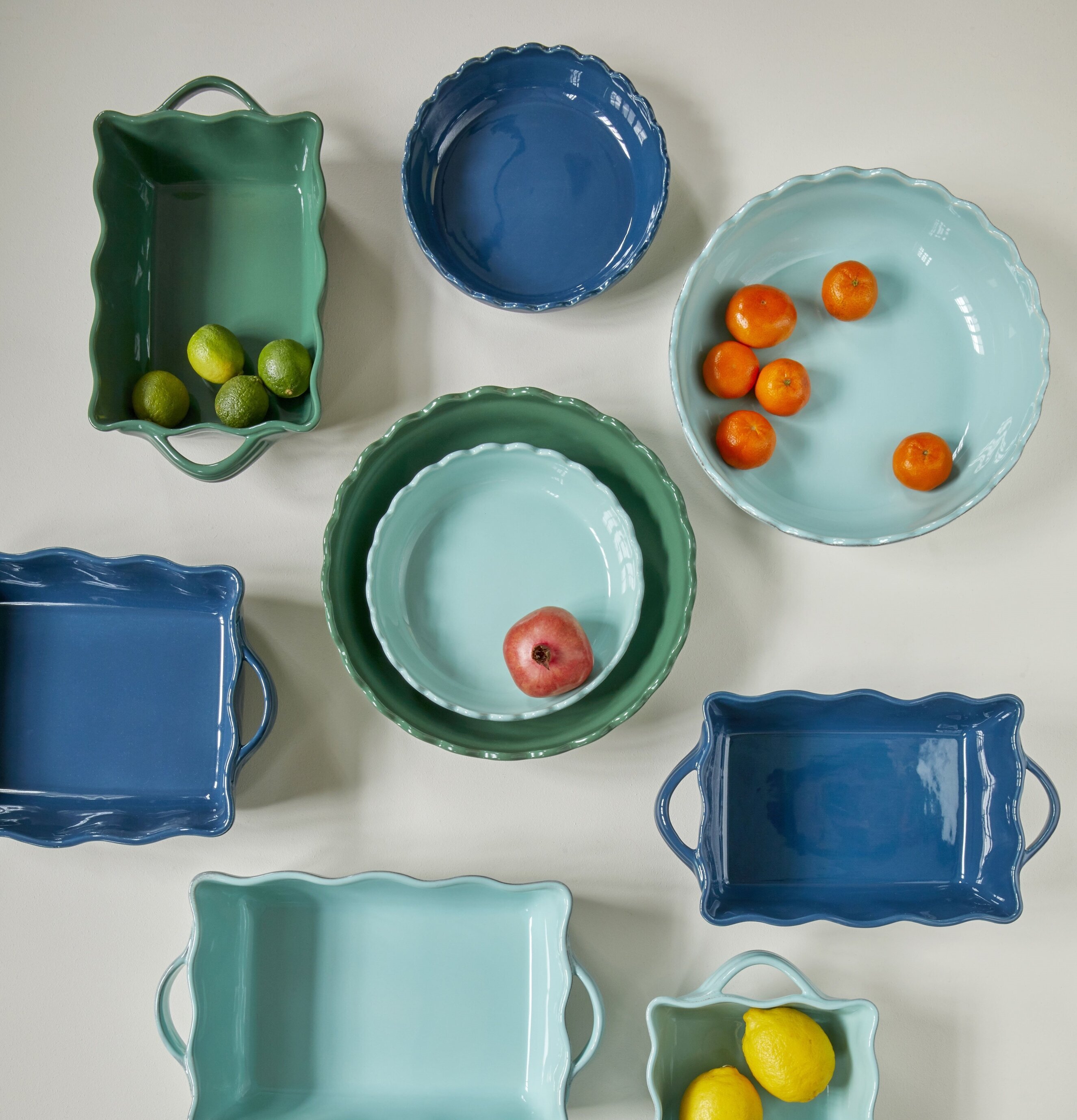 Ugnsform Medium Forest Green från Rice med grön glasyr