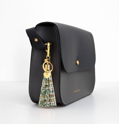 Reflextofs Botanical Print från Firefly på svart läderväska