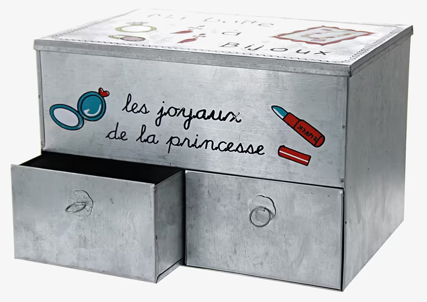 Burk Bijoux Vintage från By ON med vintagekänsla och patina