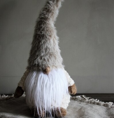 Cozy Santa Jolly från Majas Cottage, festlig tomtefigur