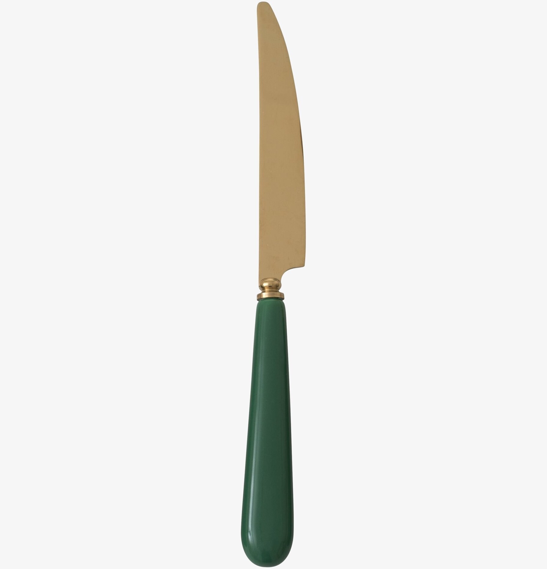Mässingsbestick Mörkgrön från Rice isolerad mot vit bakgrund