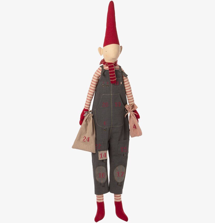 Kalender Pixy Boy från Maileg i form av en nissedocka