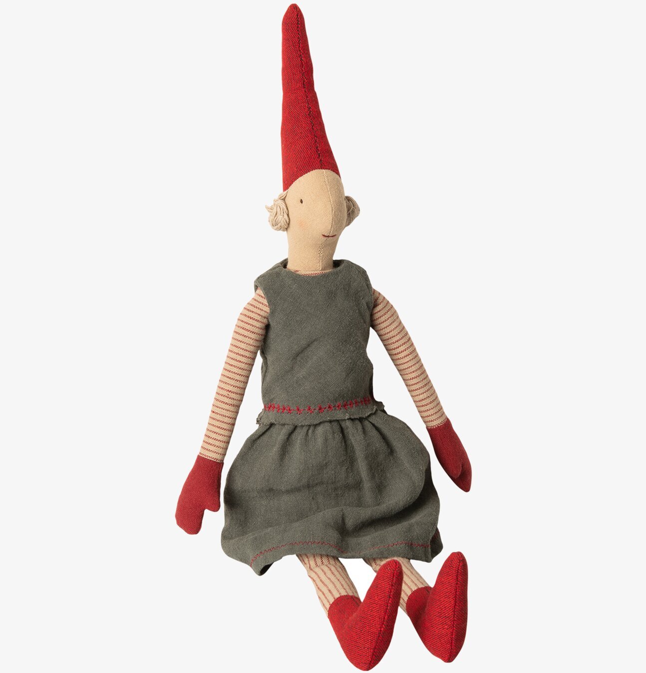 Medium Pixy Marie från Maileg med röd mössa och klänning