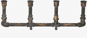 I Am Ljusstake Bord från I AM Interior i metall med patina