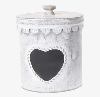 Burk Rosette stor från By ON med hjärtformat fönster