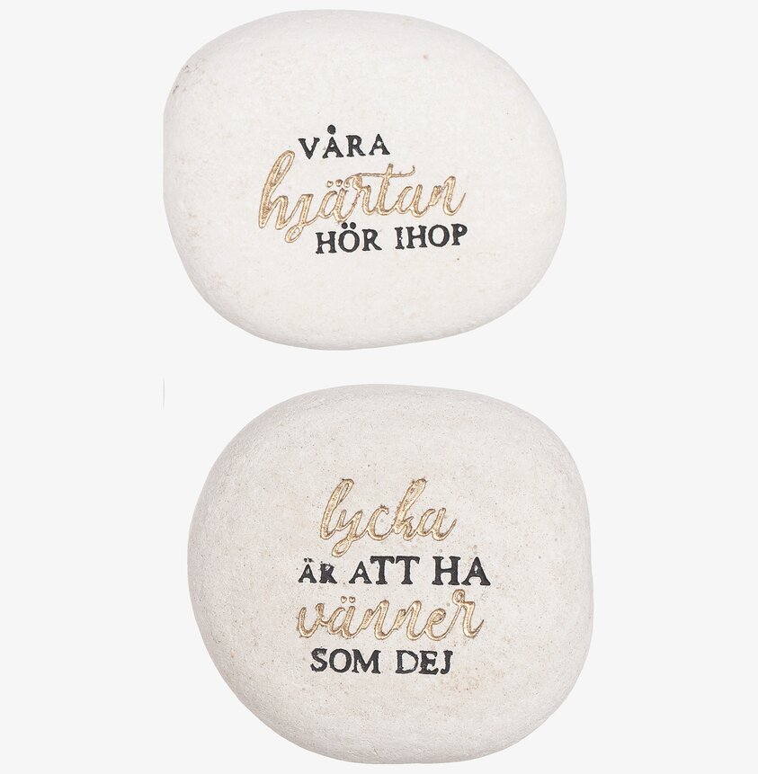 Sten Vit Graverad Med Text från Different Design