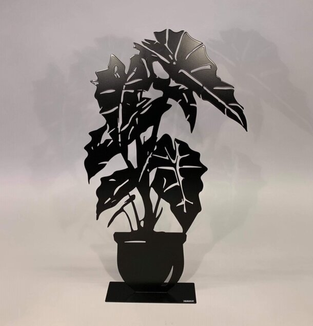 #ÄlskaPlåt Skelettblomma Svart från Älskaplåt i metall