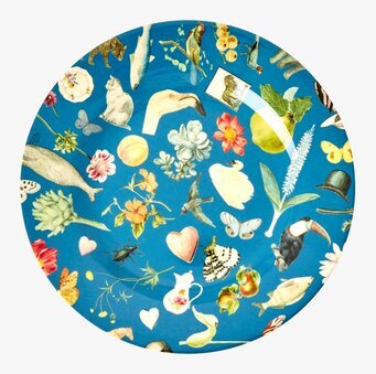 Assiett Blue Art Print från Rice med färgglada motiv
