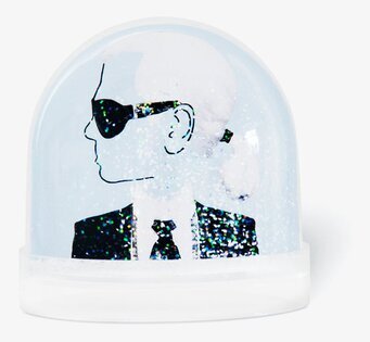 Snöglob Karl Iconic XL från Shake it Baby på vit bas