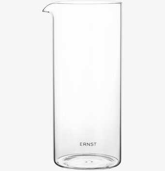 Glaskanna Ernst från Ernst i klart glas med stilren design