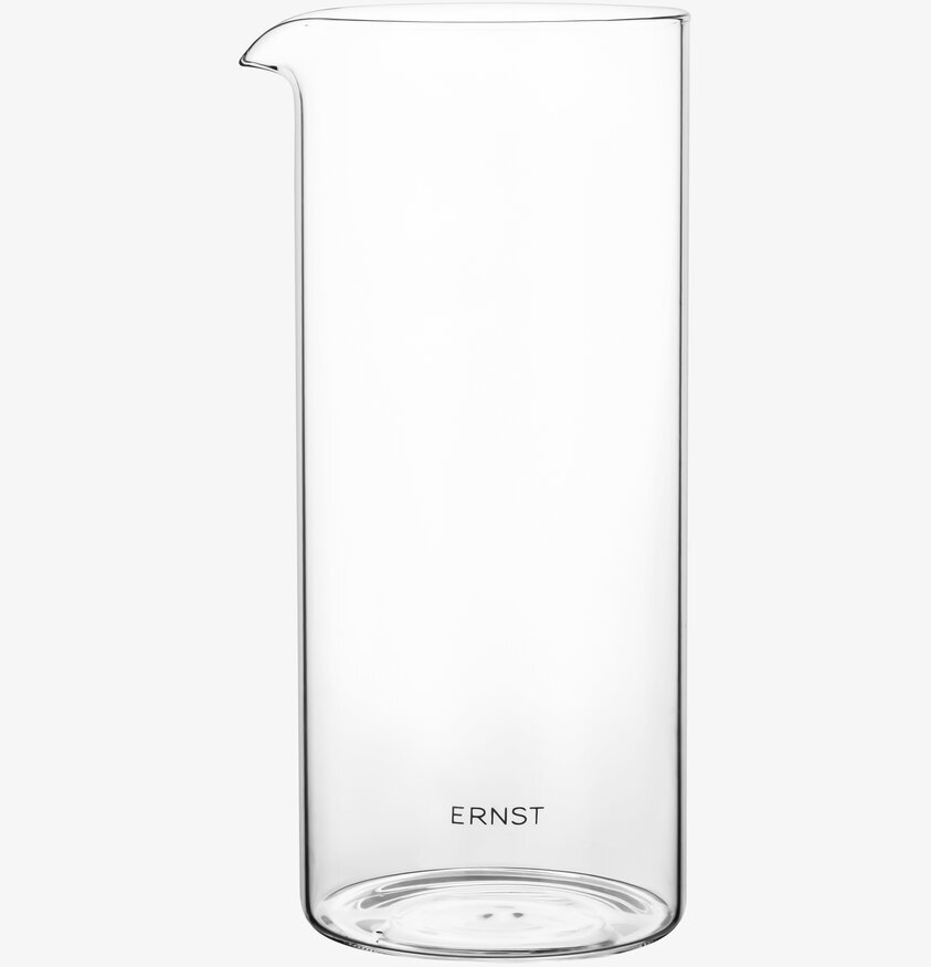 Glaskanna Ernst från Ernst i klart glas med stilren design