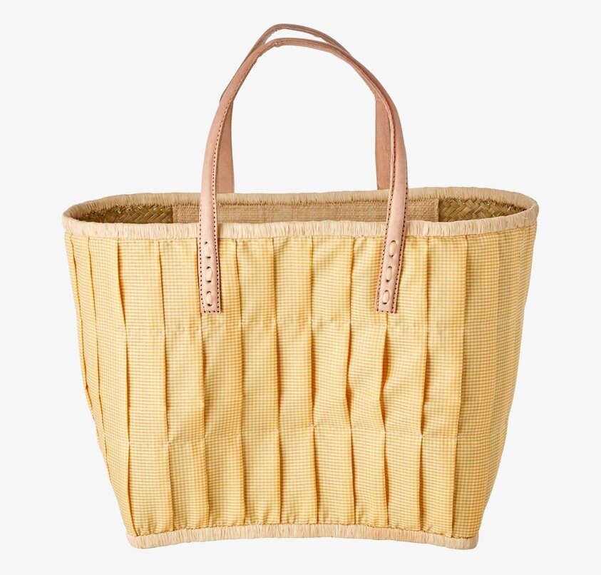 Väska Check Raffia M från Rice med gulrutigt mönster