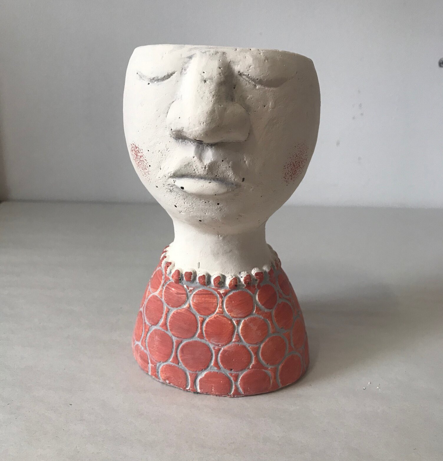 Blomkruka Ansikte Rosa Liten från Multi Agentur i keramik