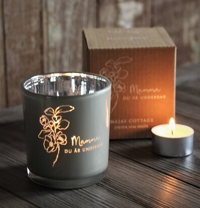 Bild av ljuslykta med varm och inbjudande atmosfär