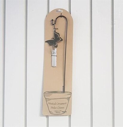 Blomstick Fjäril Vindspel från Multi Agentur i trädgård