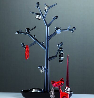 Smyckesträd Svart från Koziol med kattfigur för smycken