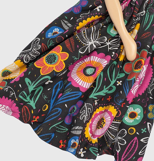 Bordslampa Kentall från Skitso med färgglatt blommönster