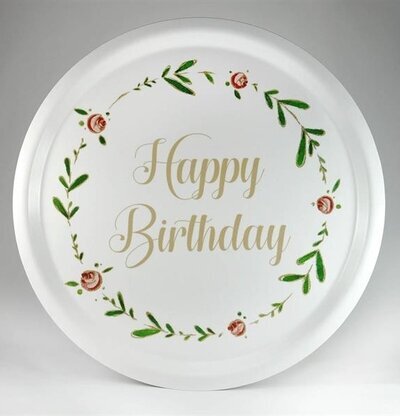 Bricka Happy Birthday från Mellow Design med blommor och text