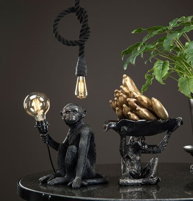 Lampa Rep Svart från A Lot Decoration med svart repstruktur