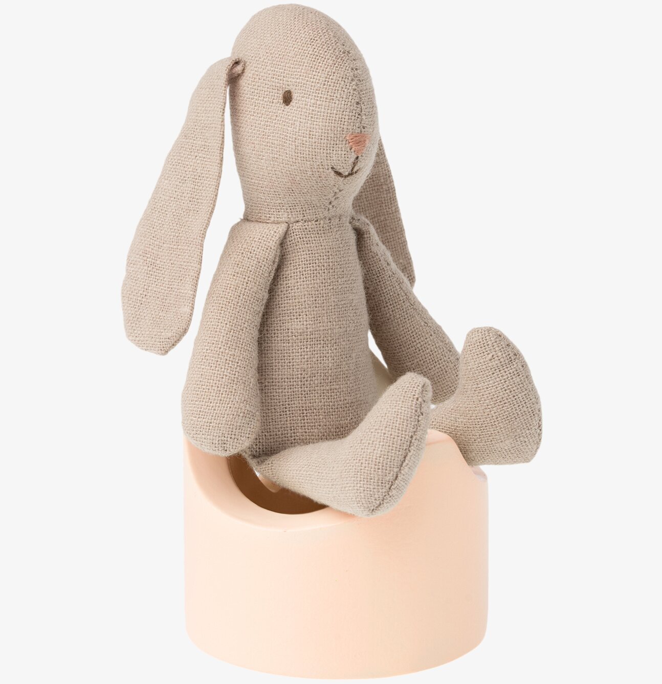 Potta Maileg Rosa från Maileg med söt kanindocka i fokus