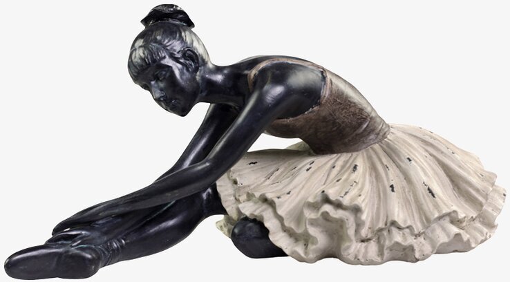 Sittande Ballerina från Chic Antique i avslappnad pose