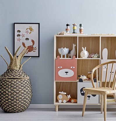 Förvaringskorg Ananas av Bloomingville i ett barnrum