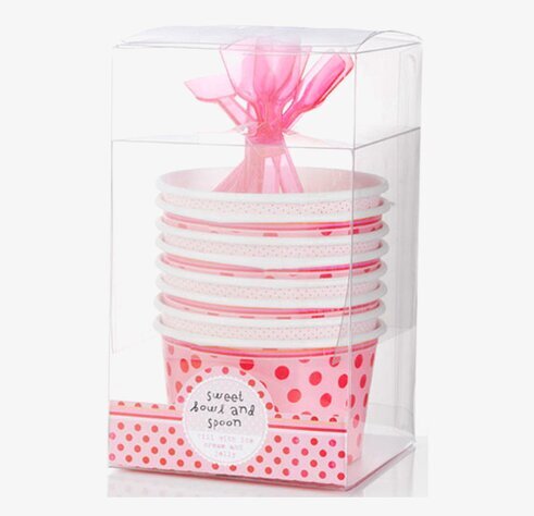 Bägare Pink N Mix från Talking Tables med prickigt mönster