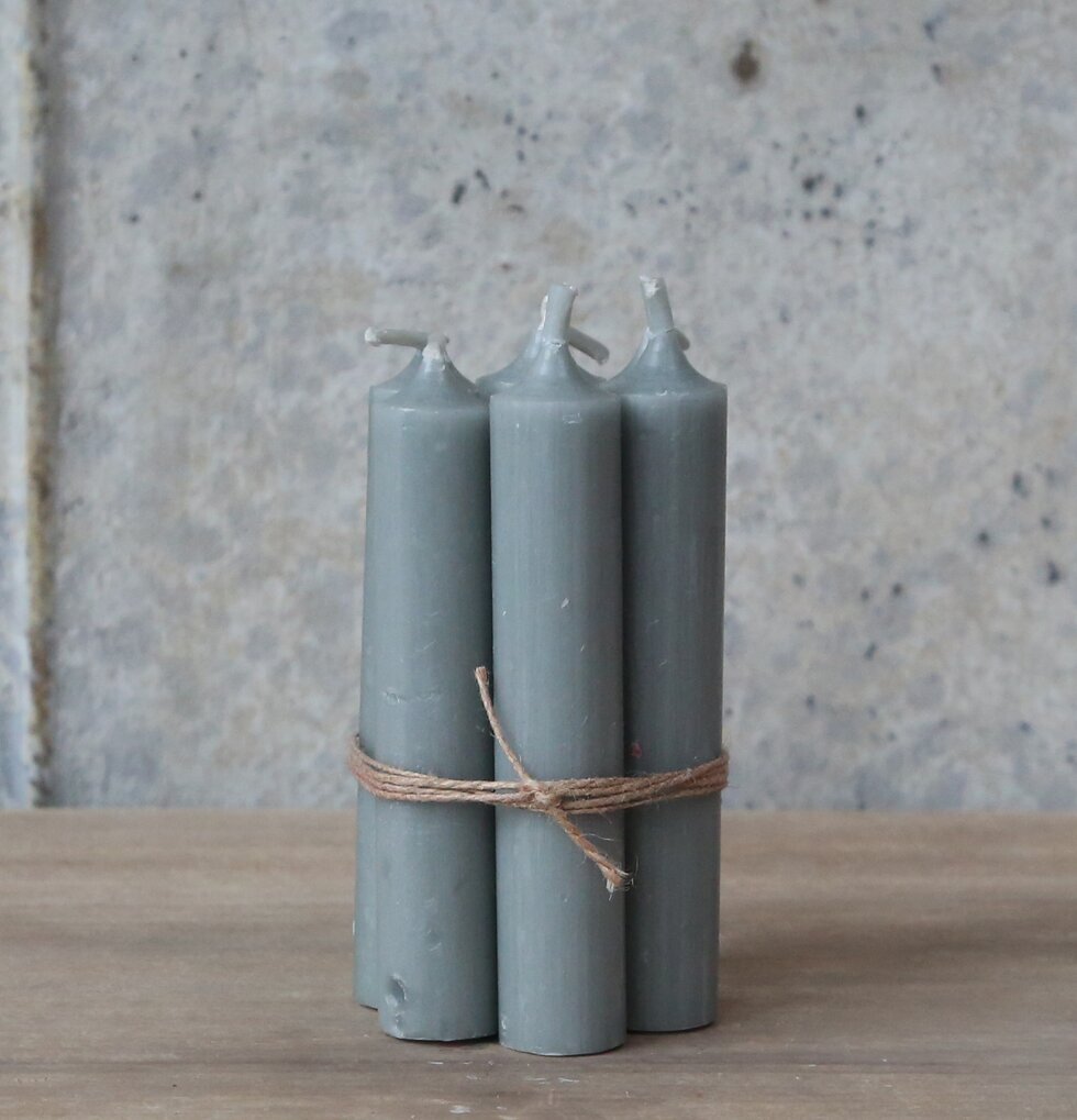 Stearinljus Kort Grå från Chic Antique på träunderlag